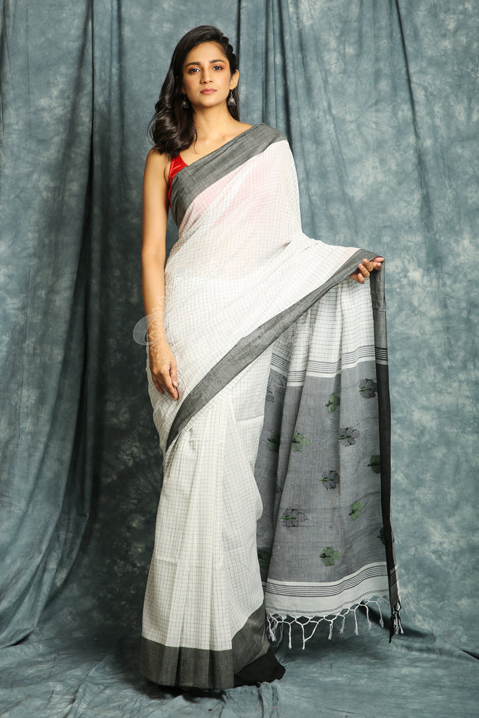 White Check Style Handloom Saree With Leaf Motif Weaving Pallu freeshipping - Charukriti