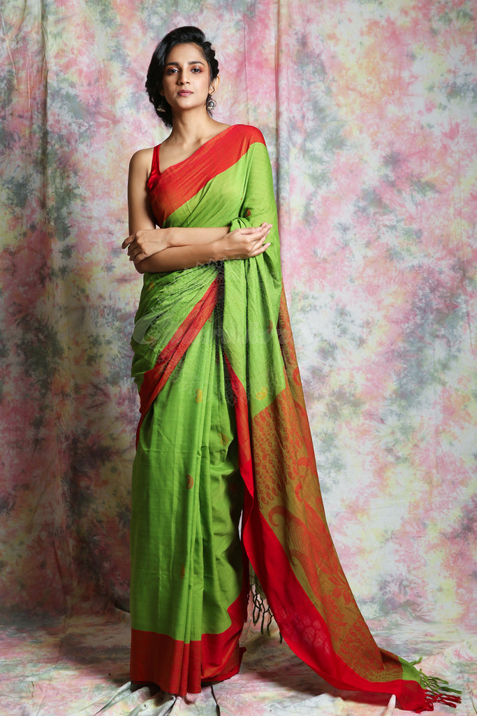 Green Handloom Saree With Red Pallu freeshipping - Charukriti