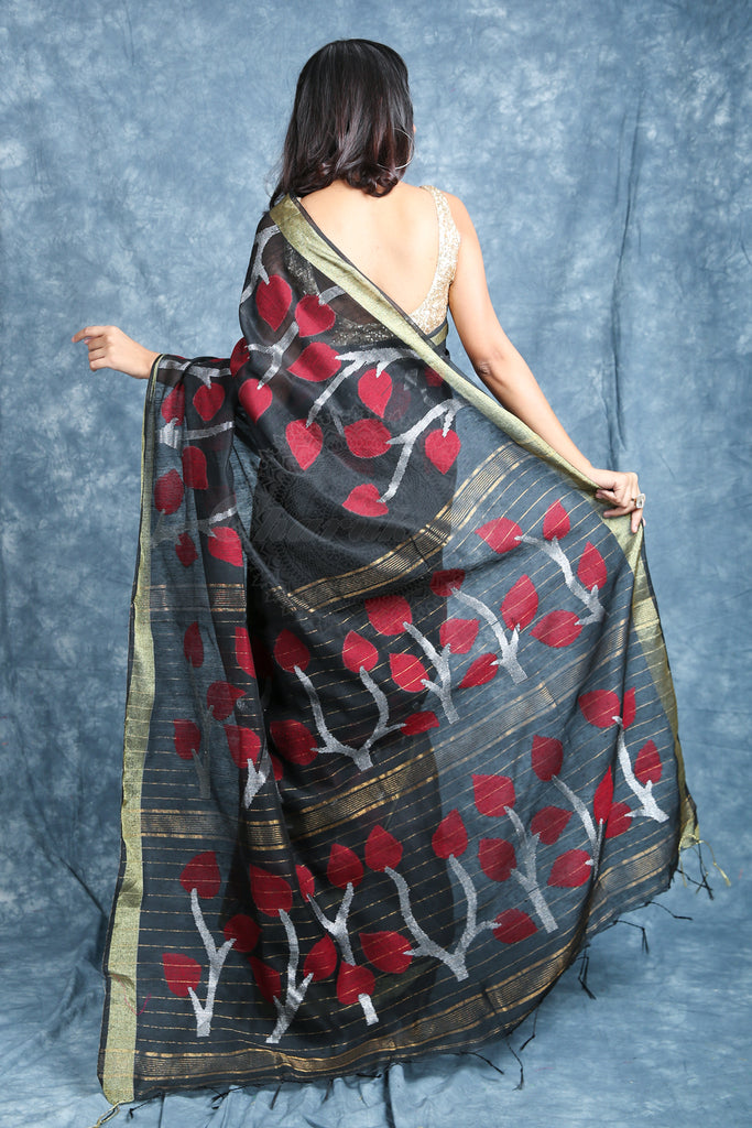 Black Handloom Saree With Zari Weaving freeshipping - Charukriti