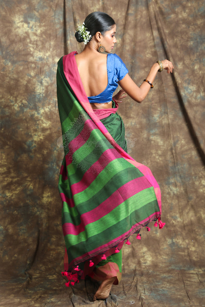 Green Patli Pallu Style Handloom saree with Pink Border freeshipping - Charukriti