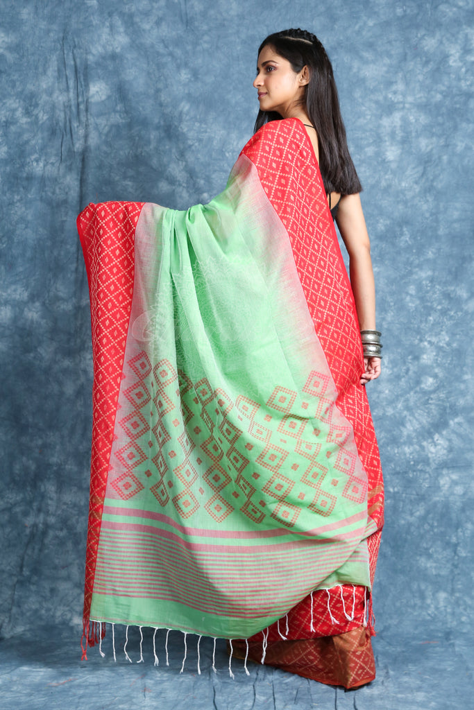 Parrot Green Handloom Saree With weaving Pallu freeshipping - Charukriti