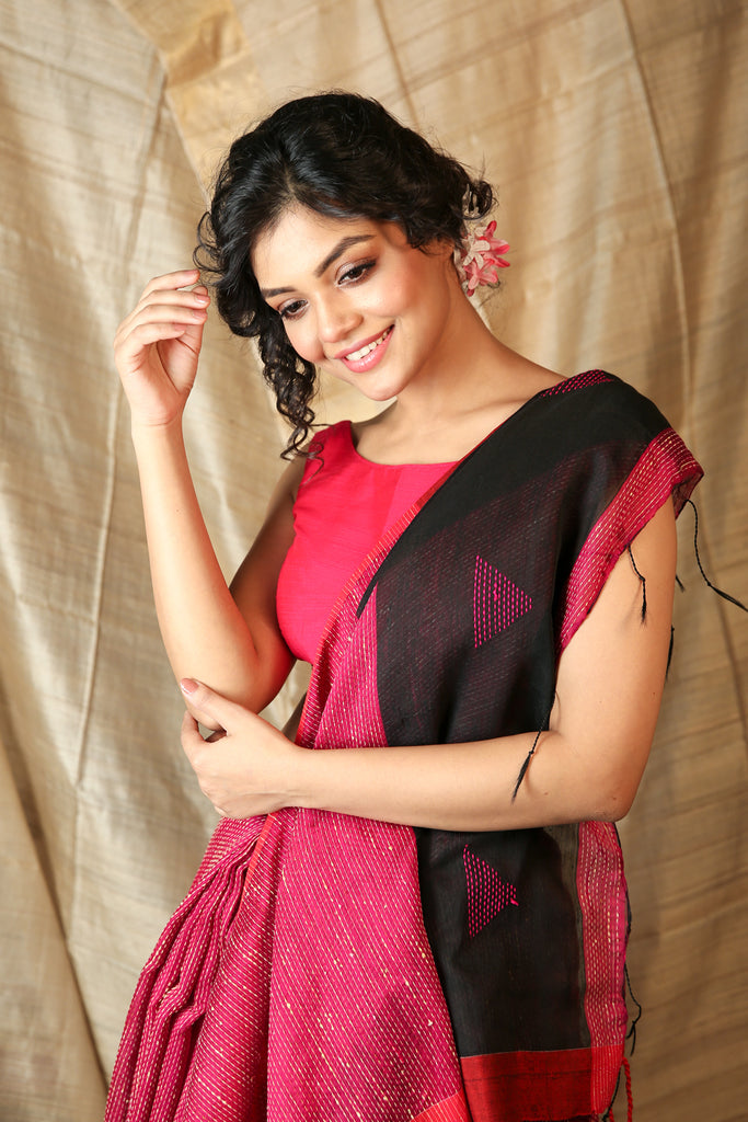 Ghicha Weaving Pink Handoom Saree With Black Pallu - Charukriti.co.in