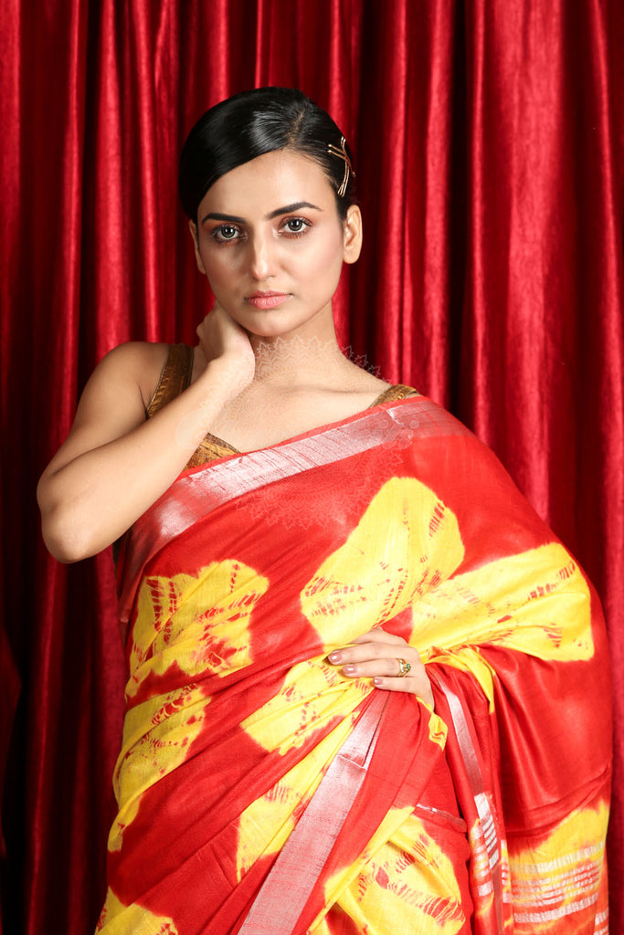 Red Tie & Dye Printed  Saree With Zari Border freeshipping - Charukriti
