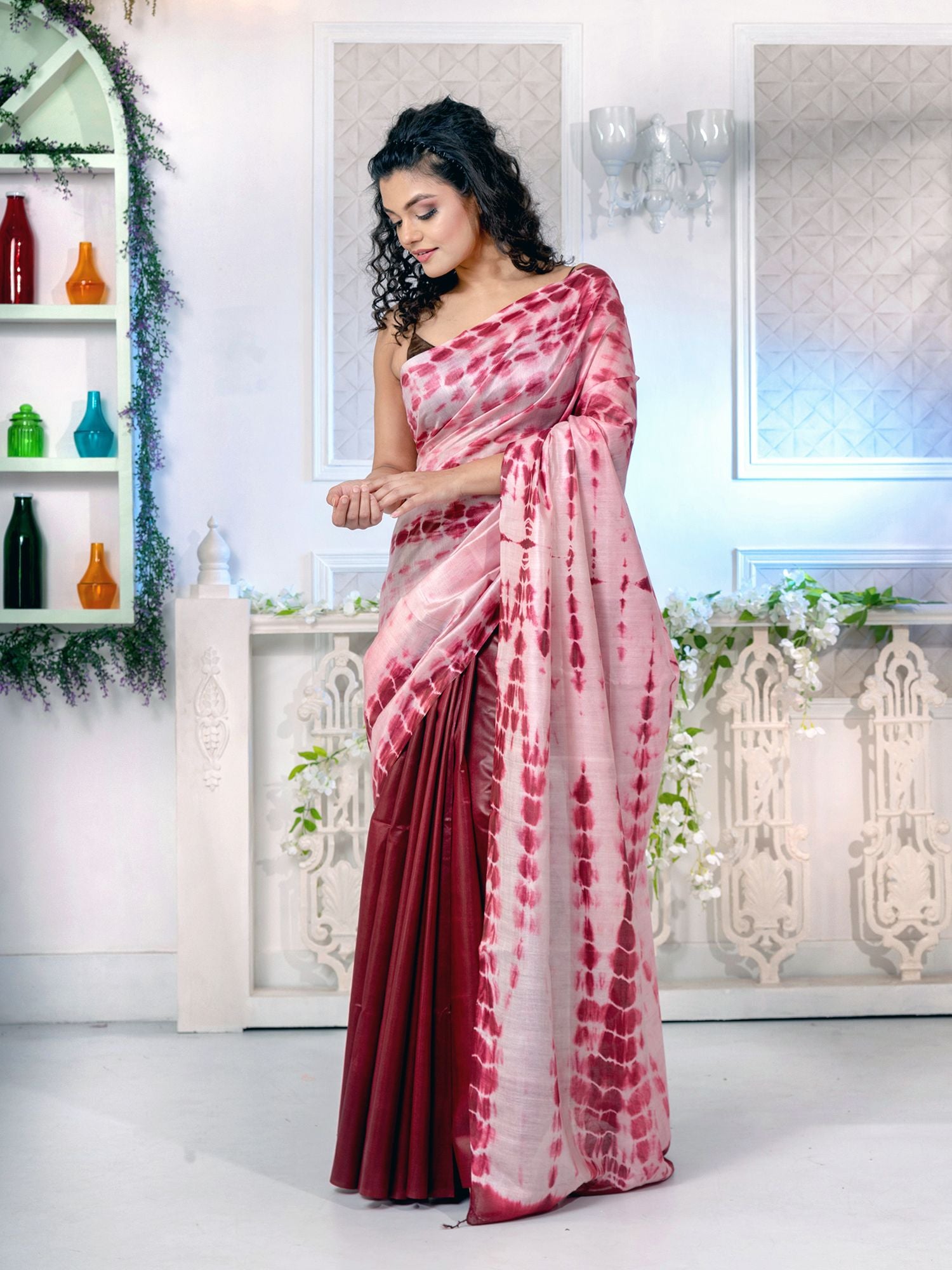 The Lady In Red - A Wine Red Assam Silk Saree – Indostrings