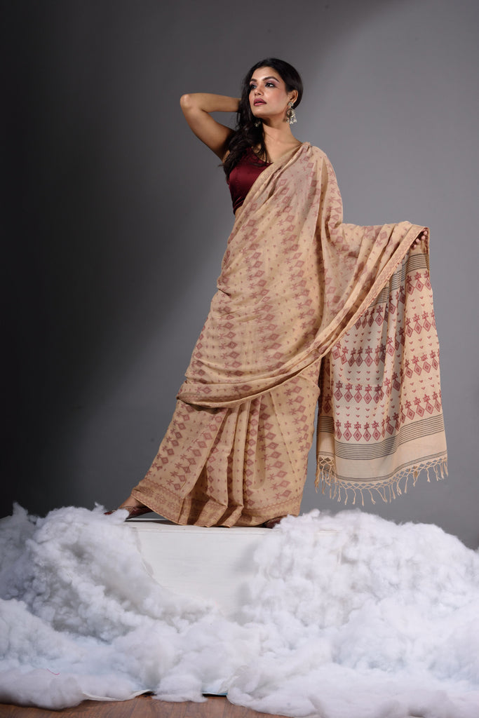 All Over Weaving Beige Handwoven Saree freeshipping - Charukriti