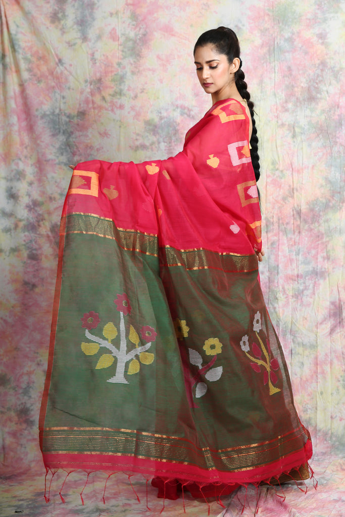 Floral Pallu Dark Pink Handloom Saree freeshipping - Charukriti